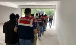 İzmir'de DEAŞ operasyonu: 8 tutuklama, 2 serbest!