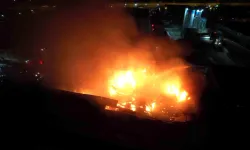 Kahramanmaraş'ta ahşap fabrikasında büyük yangın! Söndürme çalışmaları devam ediyor!