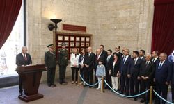 Mansur Yavaş ve CHP'li Belediye Başkanları Anıtkabir'de
