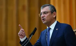 CHP lideri Özel'de anayasa vurgusu| "Bu ülkedeki herkes Anayasa'ya harfiyen uymak zorunda"