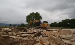 Nilüfer'de kaçak yapılara göz açtırılmıyor: 3 inşaat temeli yıkıldı!