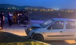 Elazığ'da otomobil ve traktör çarpıştı: 1 yaralı!