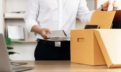 Patronların dikkat ettiği 3 kritik sinyal: Fark etmeden işten çıkarılabilirsiniz