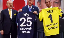 Cuhmurbaşkanı Erdoğan Fenerbahçe'yi bıraktı iddiası: ''Artık Fenerbahçe'li değilim''