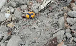 Kahramanmaraş depreminde acı detay: 21 kişinin öldüğü oteldeki 33 kolondan 5'inin olmadığı iddianamede