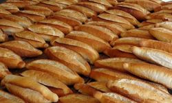 Cemil Tugay sözünü tuttu: Halk Ekmek'te beyaz ekmek 5 TL!