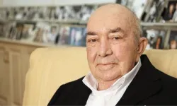 Usta sanatçı Türker İnanoğlu vefat etti, ölüm haberini Bakan Koca duyurdu
