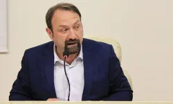 Önceki dönem Çiğli Belediye Başkanı Utku Gümrükçü'nün yeni imajı şoke etti!
