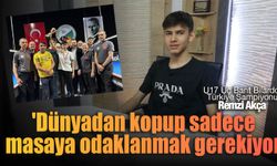U17 Üç Bant Bilardo Türkiye Şampiyonu Remzi Akça: 'Dünyadan kopup sadece masaya odaklanmak gerekiyor'