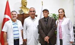 Eşrefpaşa Hastanesi'nde umut ışığı: 86 yaşındaki Cemil amcanın tedavisi başarılı!