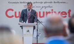 Başkan Tugay Cumhuriyet Gazetesi’nin 100’üncü yıl kutlamasına katıldı
