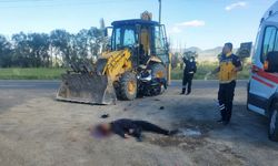 Aksaray'da kepçe ile motosiklet çarpıştı: 1 ölü!
