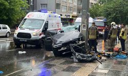 Ankara'da lüks araç faciası: Genç sürücü hayatını kaybetti, 4 yaralı!