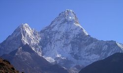 Everest rüyası kabusları oldu, Moğol dağcılar hayatını kaybetti!