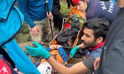 Trekking yaparken düşüp yaralandı: Hastaneye kaldırıldı