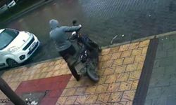 Adana'da elektrikli bisikleti çalan hırsızın savunması pes dedirtti!