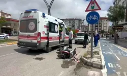 Aksaray'da motosiklet kazası: Genç sürücü ani manevra sonucu yaralandı!