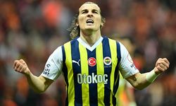 Derbide gülen taraf Fenerbahçe! Şampiyonluk son haftaya kaldı!