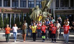 Başkan Lal Denizli'nin önderliğinde 1 Mayıs: İşçilerin omuz omuza yürüyüşü