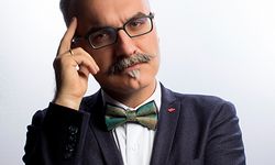 Tarihçi Emrah Safa Gürkan'dan 1 Mayıs için 'Efendi, edepli değişim' eleştirisi