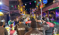 Eskişehir'de Barlar Sokağı'nda geniş kapsamlı asayiş uygulaması: 303 kişi ve 34 araç sorgulandı
