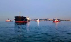 İstanbul Haydarpaşa açıklarında yük gemisi karaya oturdu