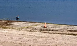Eğirdir Gölü'nde el bombası panik yaratıyor! Plaj kapatıldı!