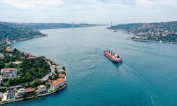 İstanbul Boğazı'nda gelişme: Gemi trafiği normal döndü!