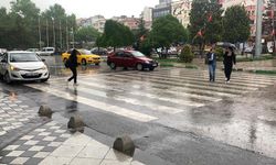 AKOM, Valilik, Meteoroloji hepsi peş peşe uyarı verdi! İstanbul başta olmak üzere her yer sağanak altına kalacak