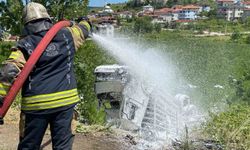 Kocaeli'de tüp yüklü kamyon ticari araçla çarpıştı: 1’i ağır 5 kişi yaralandı!