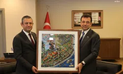 CHP Genel Başkanı Özel, İstanbul Büyükşehir Belediyesini’ni ziyaret etti!