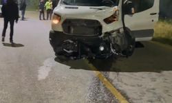 Sakarya'da üzücü kaza: Motosiklet ile minibüs çarpıştı!