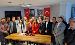 İYİ Parti'de istifalar devam ediyor: İl yönetimi düştü!