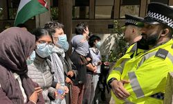 İngiltere Oxford Üniversitesi'nde Filistin eylemleri: 16 gözaltı!
