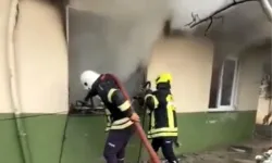 Mersin'de apartmanda yangın: Maddi hasar oluştu! İtfaiye ekipleri yangını hızla söndürdü!
