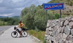 Bisikletli İspanyol gezgin: "Tunceli'ye hayran kaldım, zazaca öğreniyorum!"