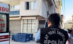 Bursa’da trajedi: Bayram temizliği yaparken camdan düşen kadın hayatını kaybetti!