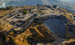 UNESCO listesindeki Bergama'da ziyaretçi sayısı arttı