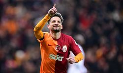 Galatasaray cephesinden müjdeli haber geldi: Mertens ile yola devam!