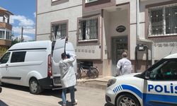 Kanser hastası baba evde vurulmuş halde bulundu