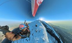Ağrı Dağı'nda Avrupa yamaç paraşütü rekoru kırıldı