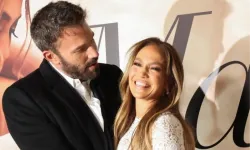 Jennifer Lopez ve Ben Affleck'in boşanma iddiası gündeme bomba gibi düştü!