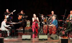 Pink Martini'den İstanbul'a renkli müzik şöleni