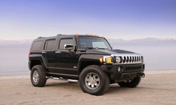 Hummer H3 marka SUV modelinin ABD ve Türkiye'deki fiyat farkı gündem oldu!