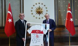 Cumhurbaşkanı Erdoğan, TFF Başkanı Hacıosmanoğlu’nu kabul etti!