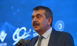 Bakan Tekin: "Özgür Özel'e gerçekten acıyorum"