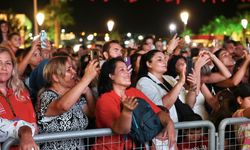 Çeşme Festivali'nin ikinci günü Ceylan Ertem ile renklendi!