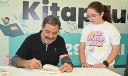 Manisa Kitap Fuarı ünlü yazarlarla final yaptı!