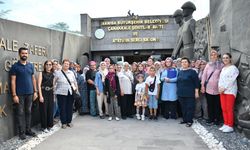 Gördesli kadınlar "Adım Adım Manisa" ile tarihi keşfetti!