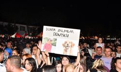 Soma kurtuluş haftasında Ceylan Ertem'den coşkulu konser!